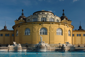 Sauna in Boedapest, bezoek de wereldberoemde badhuizen